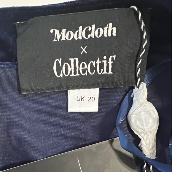 Elegant Navy Blue Velvet Skirt with Starburst Design - Picture 9 of 11